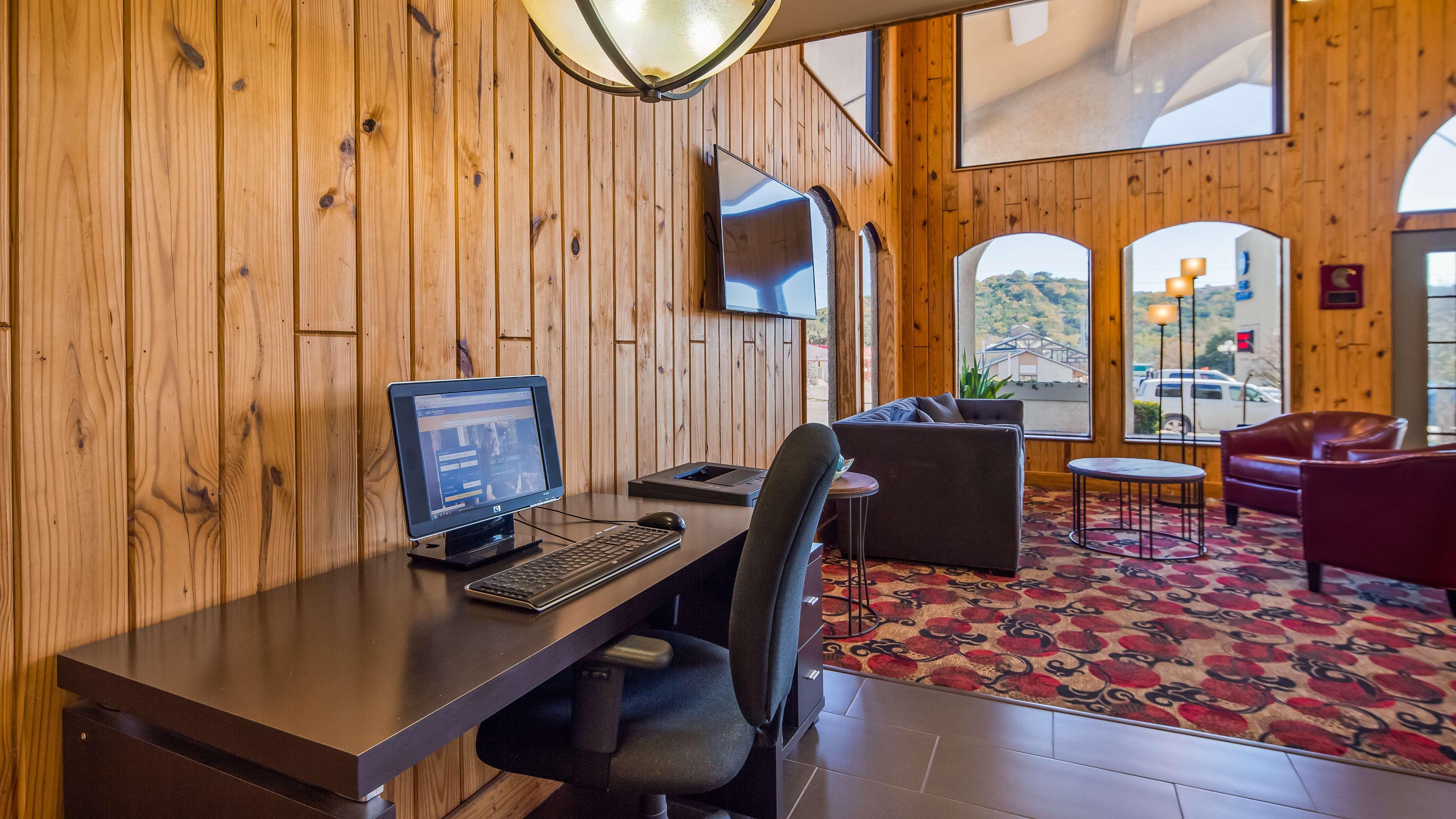 Best Western Sunday House Inn Kerrville Eksteriør billede