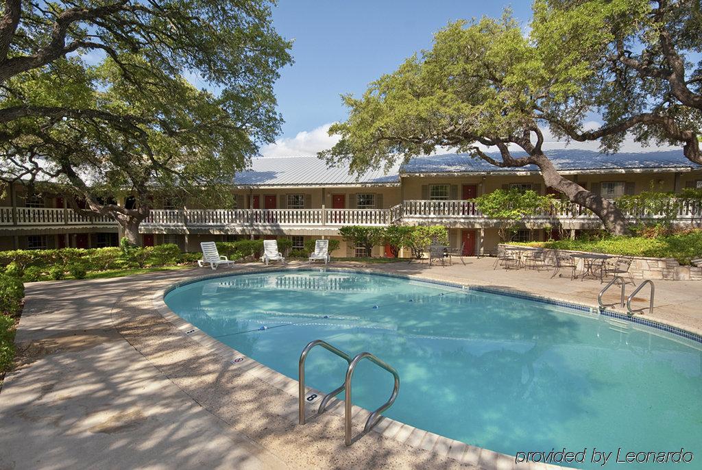 Best Western Sunday House Inn Kerrville Faciliteter billede