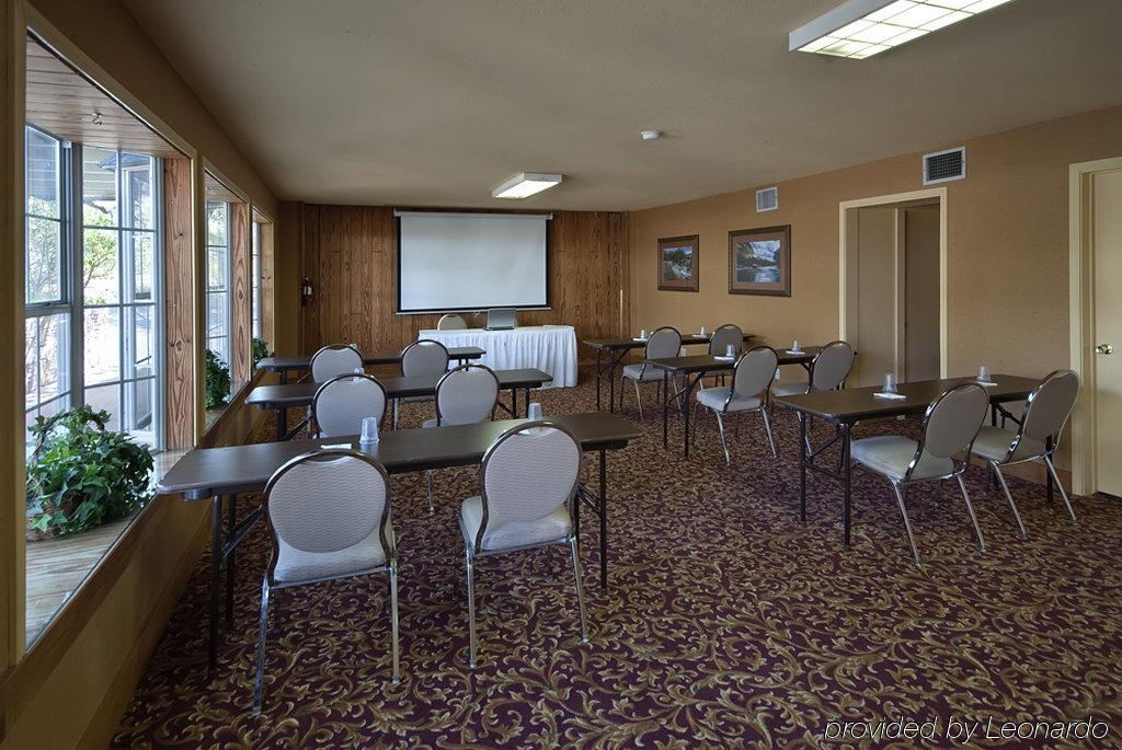 Best Western Sunday House Inn Kerrville Faciliteter billede