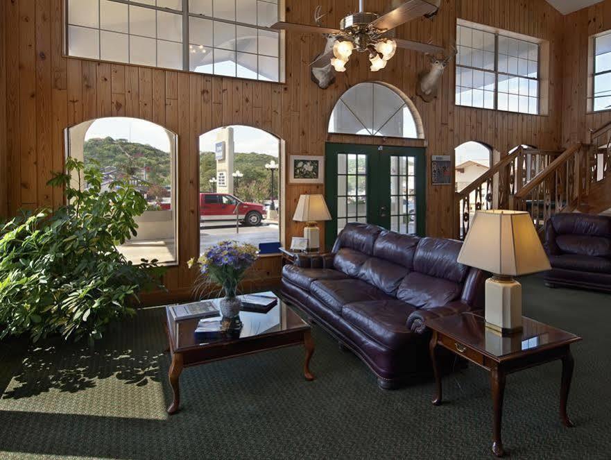 Best Western Sunday House Inn Kerrville Eksteriør billede