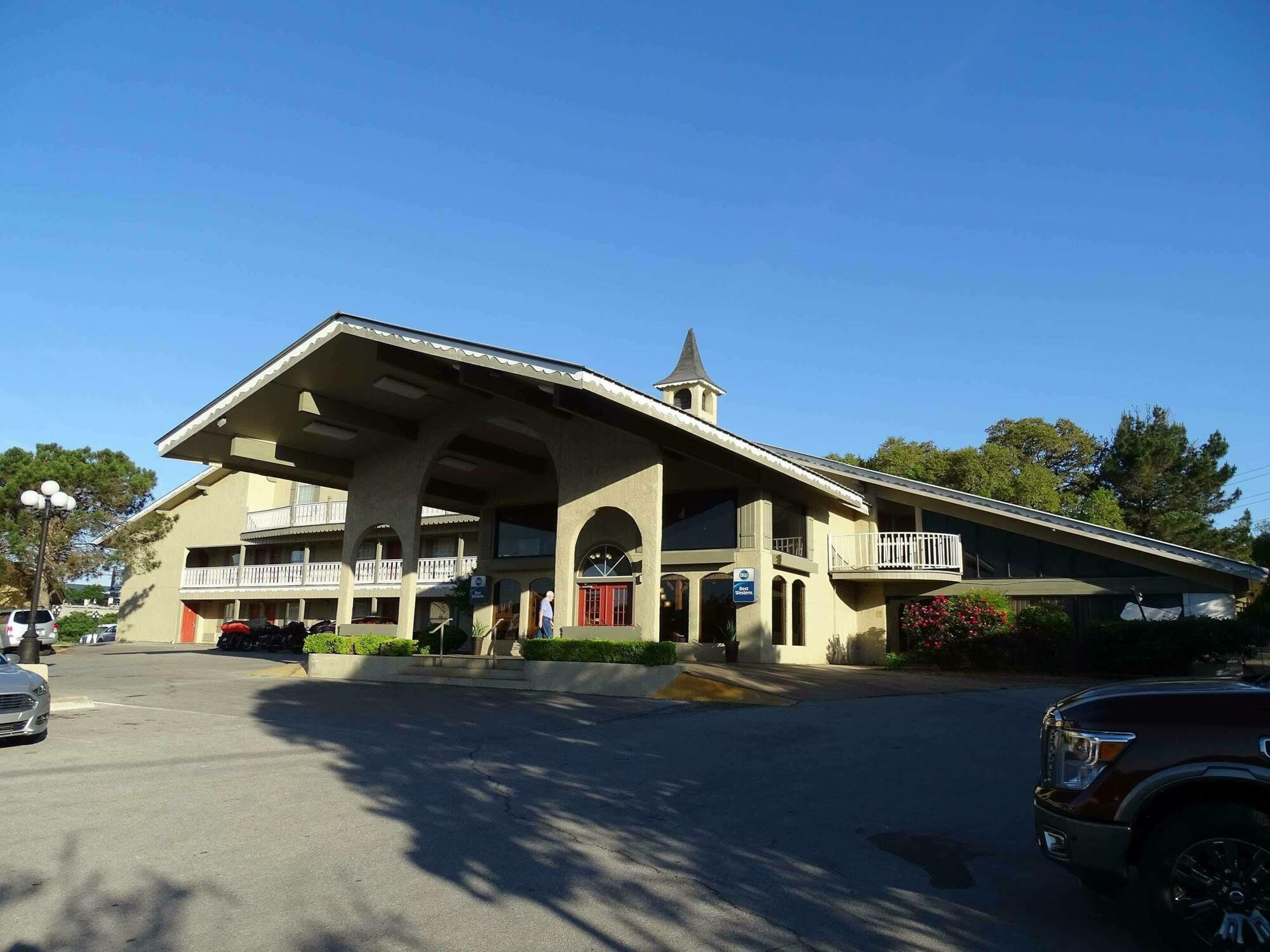 Best Western Sunday House Inn Kerrville Eksteriør billede